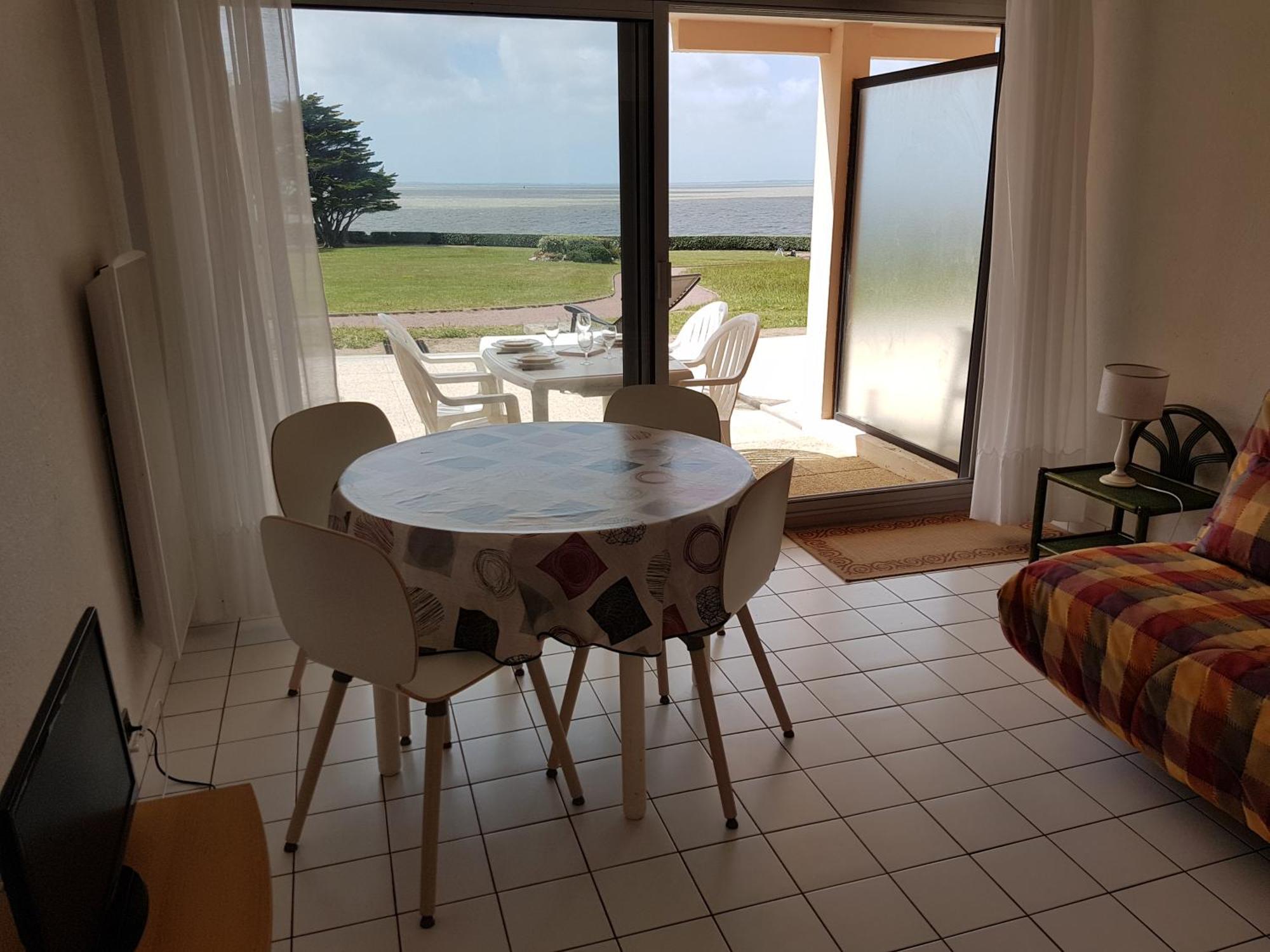 Appartement En Rdc Avec Terrasse Face A La Mer ポルニック エクステリア 写真